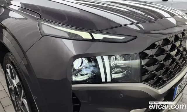 Hyundai Santa Fe 2023 2.5 автомат (гидро), миниатюра 7 Hyundai Santa Fe 2023 2.5 автомат (гидро), миниатюра 7