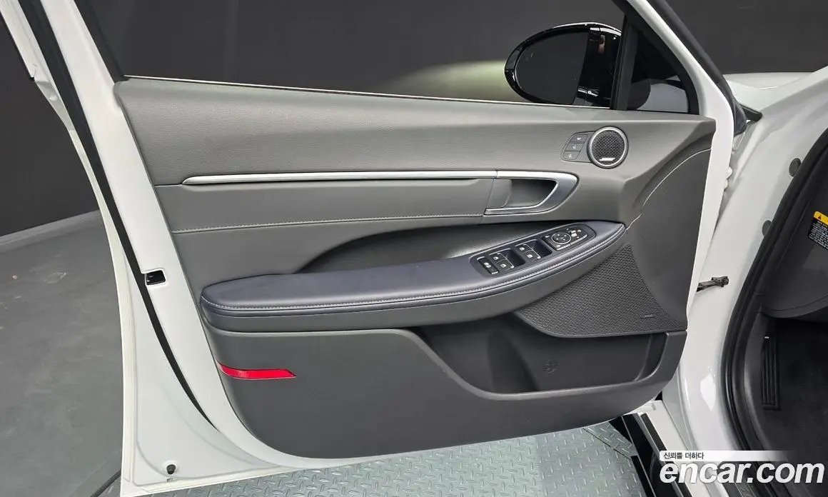 Hyundai Sonata 2019 2.0 автомат (гидро), фото 14