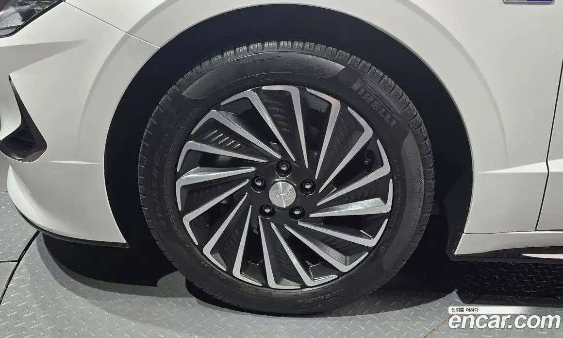 Hyundai Sonata 2019 2.0 автомат (гидро), фото 5