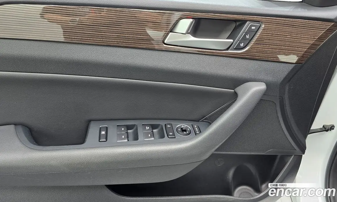 Hyundai Sonata 2019 2.0 автомат (гидро), фото 26 Hyundai Sonata 2019 2.0 автомат (гидро), фото 26