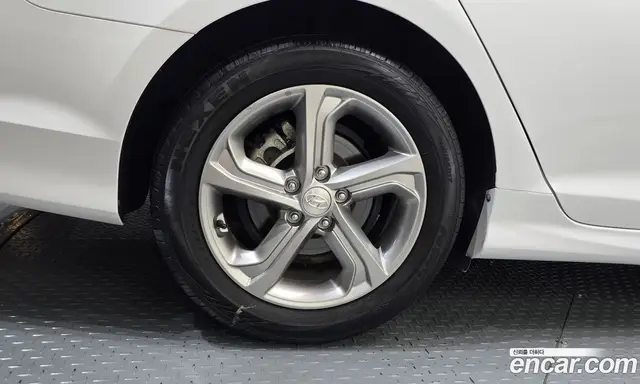 Hyundai Sonata 2019 2.0 автомат (гидро), миниатюра 5 Hyundai Sonata 2019 2.0 автомат (гидро), миниатюра 5