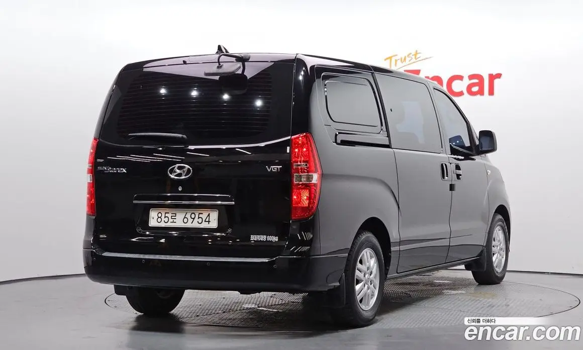 Hyundai Starex 2020 2.5 автомат (гидро), фото 2 Hyundai Starex 2020 2.5 автомат (гидро), фото 2