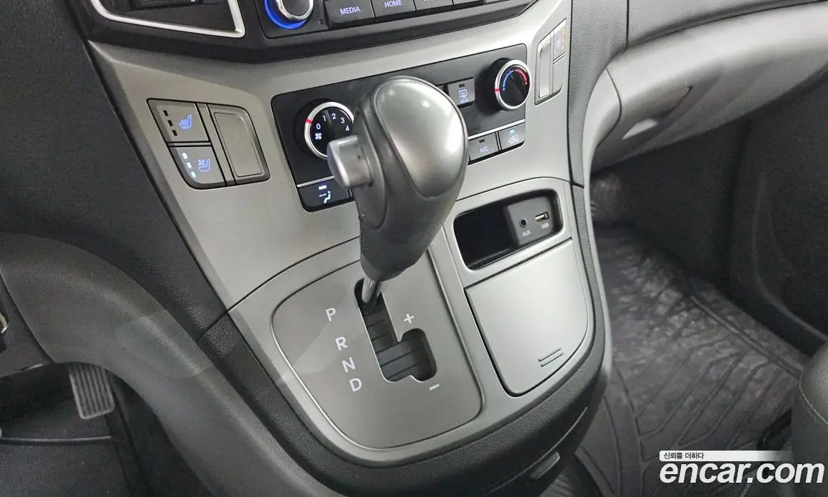 Hyundai Starex 2020 2.5 автомат (гидро), фото 12 Hyundai Starex 2020 2.5 автомат (гидро), фото 12