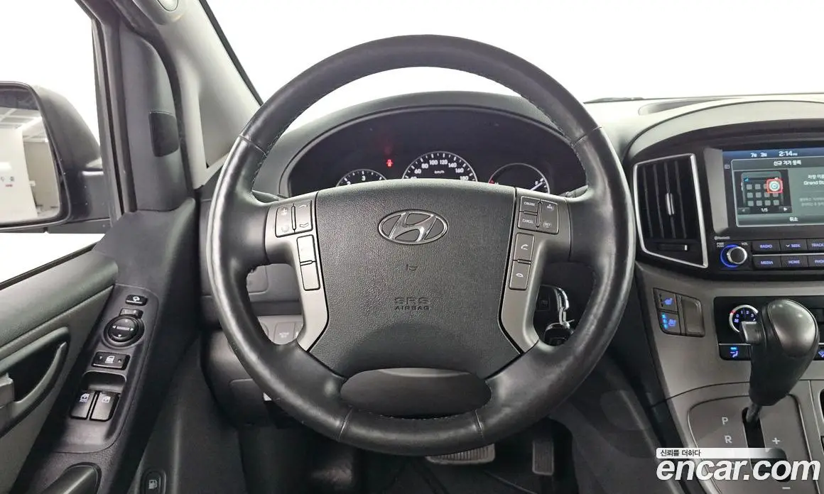 Hyundai Starex 2020 2.5 автомат (гидро), фото 17 Hyundai Starex 2020 2.5 автомат (гидро), фото 17