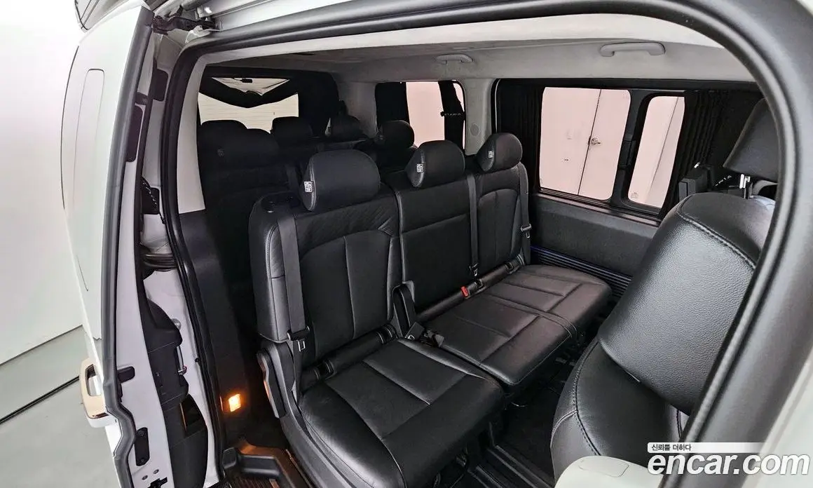 Hyundai Staria 2022 2.2 автомат (гидро), фото 12 Hyundai Staria 2022 2.2 автомат (гидро), фото 12