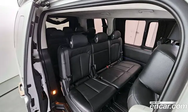 Hyundai Staria 2022 2.2 автомат (гидро), миниатюра 12