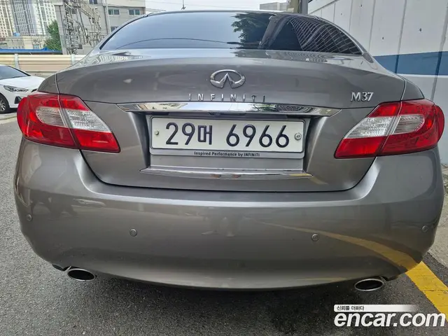 Infiniti M 2011 3.7 автомат (гидро), миниатюра 3 Infiniti M 2011 3.7 автомат (гидро), миниатюра 3