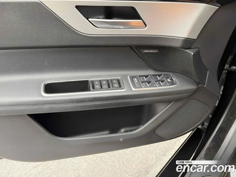 Jaguar XF 2019 2.0 автомат (гидро), фото 15 Jaguar XF 2019 2.0 автомат (гидро), фото 15