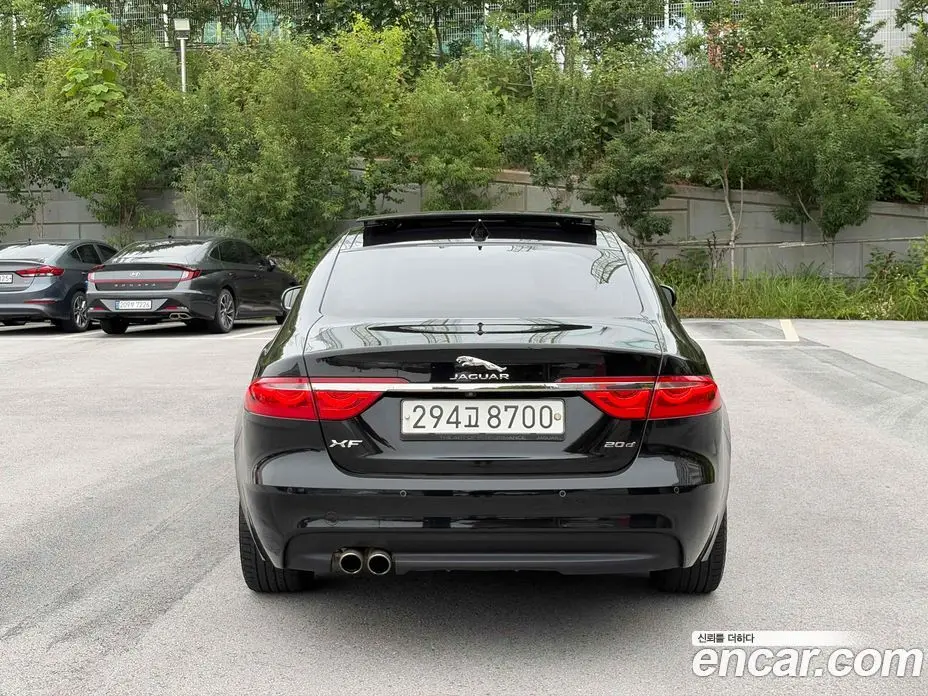 Jaguar XF 2019 2.0 автомат (гидро), фото 4 Jaguar XF 2019 2.0 автомат (гидро), фото 4
