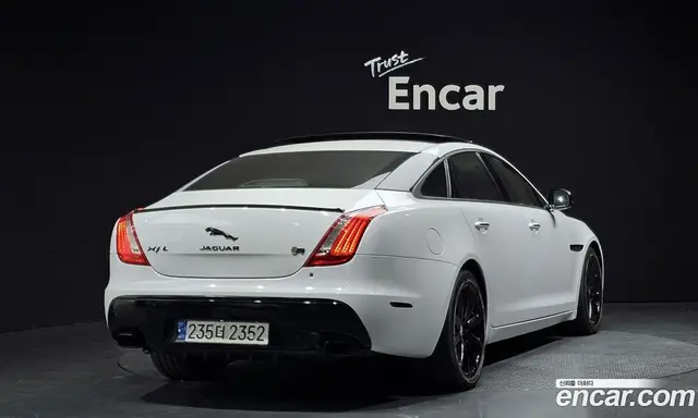 Jaguar XJ 2011 3.0 автомат (гидро), миниатюра 2 Jaguar XJ 2011 3.0 автомат (гидро), миниатюра 2