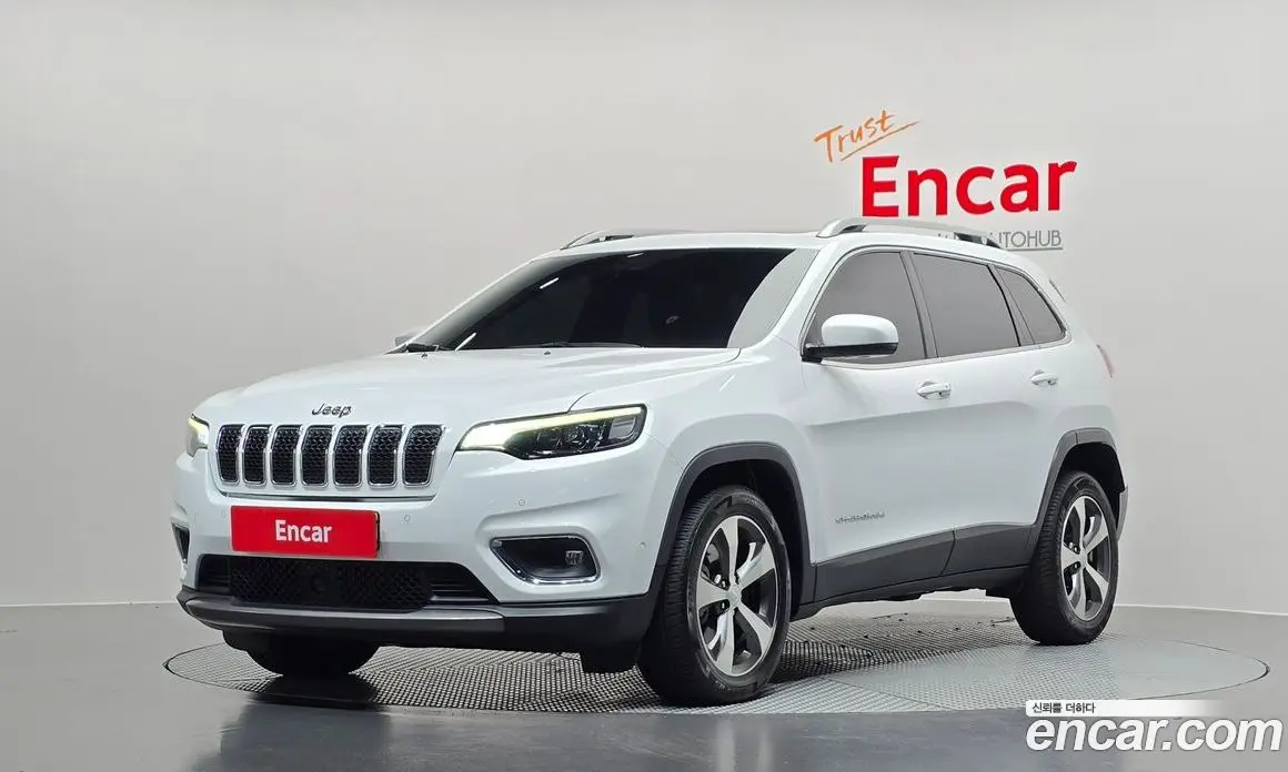 Jeep Cherokee 2021 2.4 автомат (гидро), фото 1 Jeep Cherokee 2021 2.4 автомат (гидро), фото 1