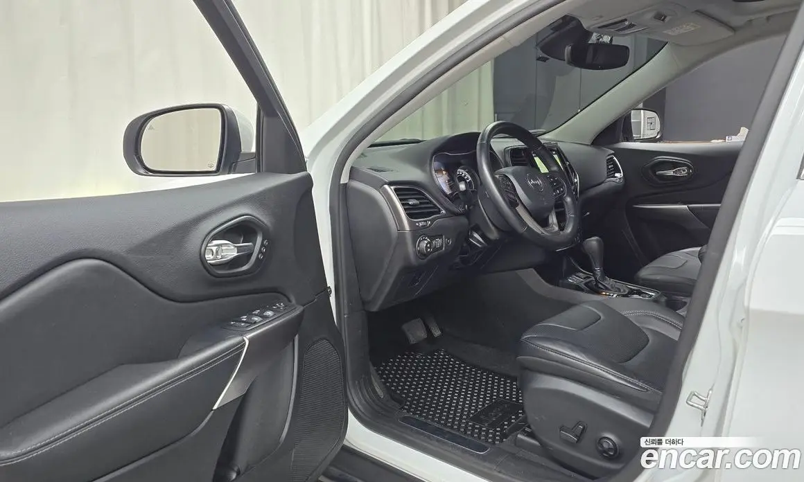 Jeep Cherokee 2021 2.4 автомат (гидро), фото 13 Jeep Cherokee 2021 2.4 автомат (гидро), фото 13