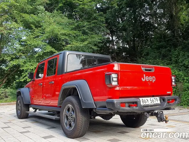 Jeep Gladiator 2020 3.6 автомат (гидро), миниатюра 2 Jeep Gladiator 2020 3.6 автомат (гидро), миниатюра 2