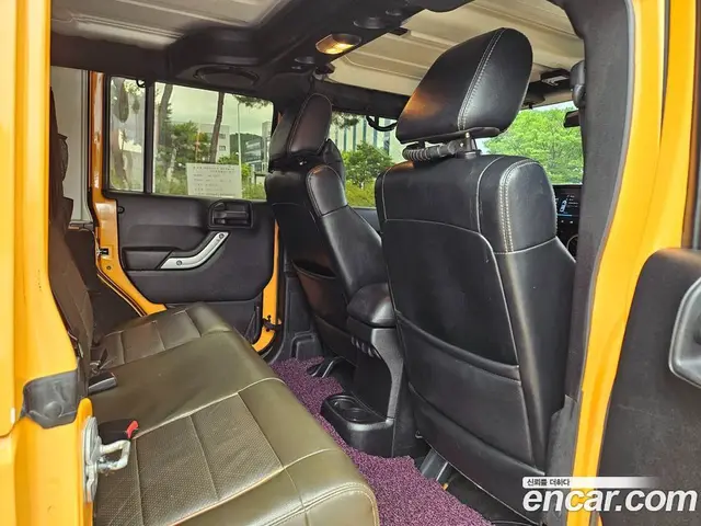 Jeep Wrangler 2012 2.8 автомат (гидро), миниатюра 12