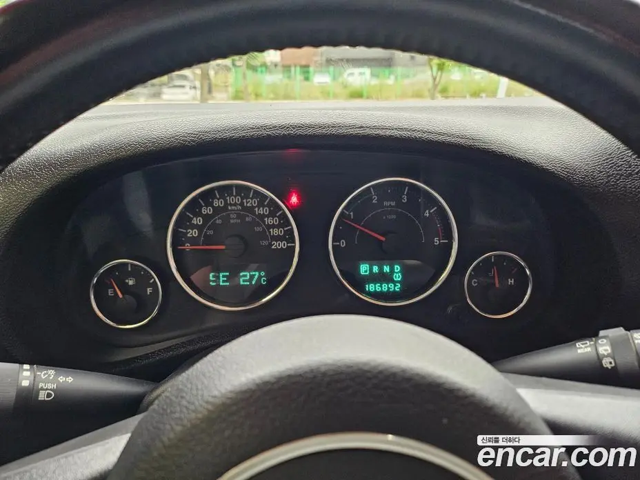 Jeep Wrangler 2012 2.8 автомат (гидро), фото 18 Jeep Wrangler 2012 2.8 автомат (гидро), фото 18
