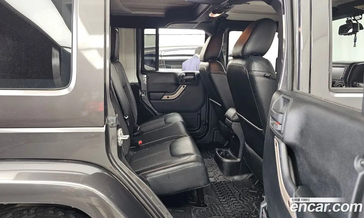 Jeep Wrangler 2016 3.6 автомат (гидро), фото 12 Jeep Wrangler 2016 3.6 автомат (гидро), фото 12