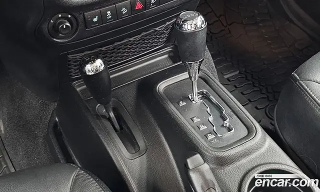 Jeep Wrangler 2016 3.6 автомат (гидро), миниатюра 9 Jeep Wrangler 2016 3.6 автомат (гидро), миниатюра 9