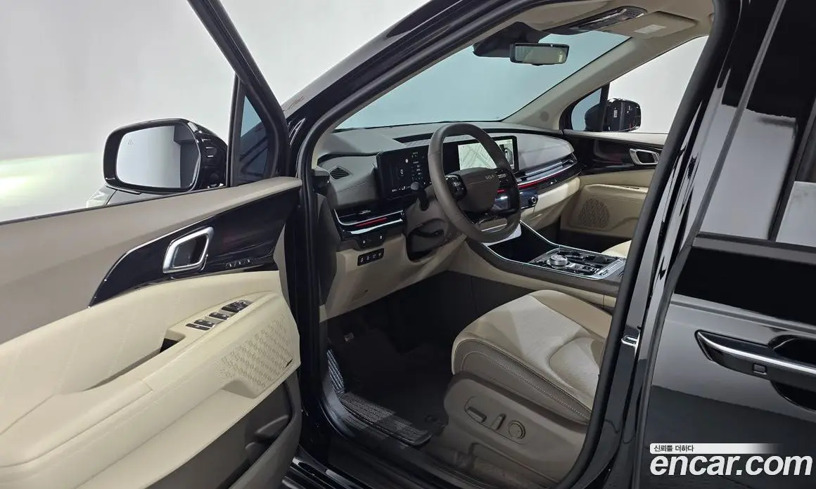 Kia Carnival 2026 1.6 автомат (гидро), фото 13 Kia Carnival 2026 1.6 автомат (гидро), фото 13