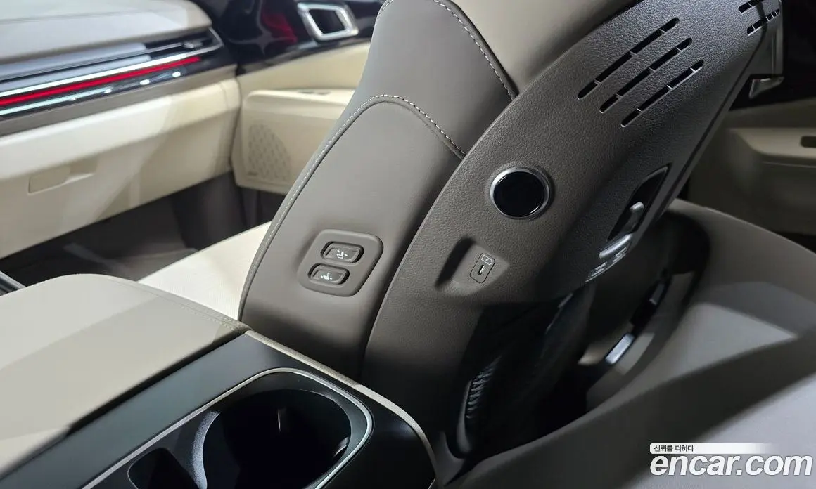 Kia Carnival 2026 1.6 автомат (гидро), фото 30 Kia Carnival 2026 1.6 автомат (гидро), фото 30