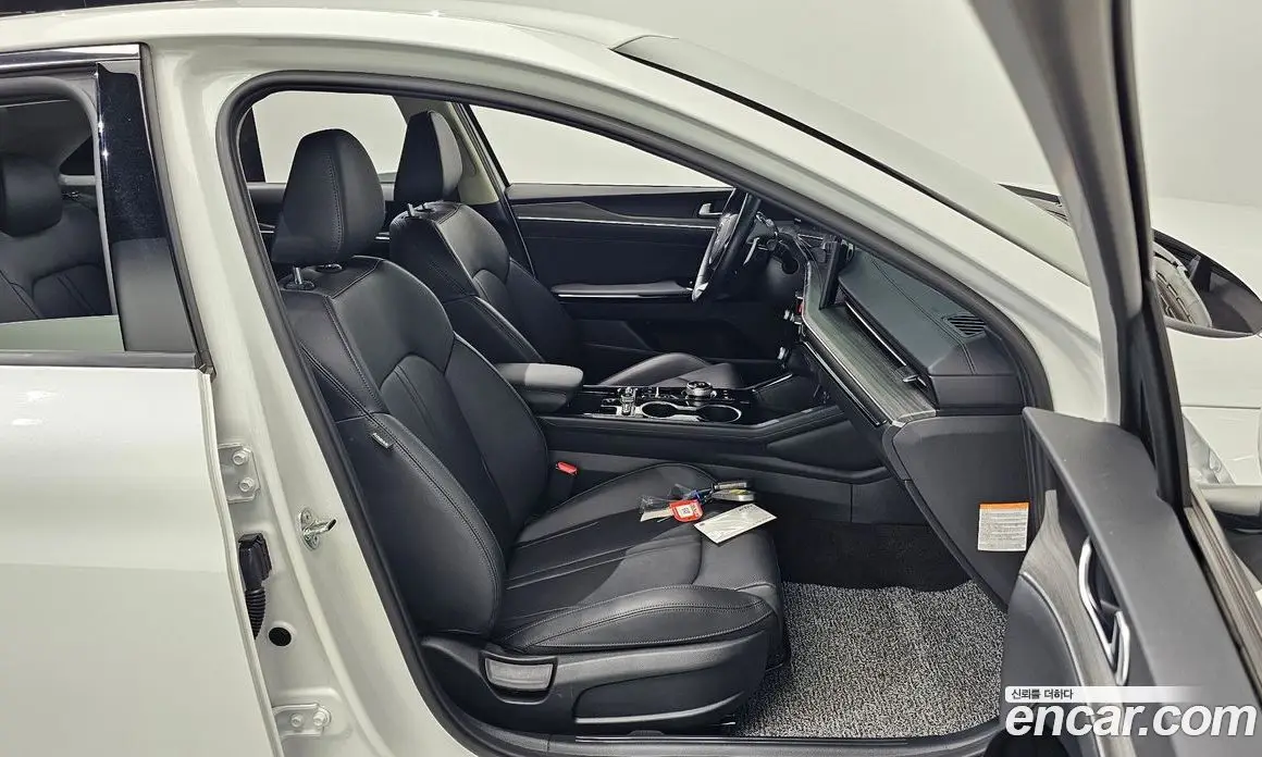 Kia K5 (Optima) 2024 2.0 автомат (гидро), фото 16 Kia K5 (Optima) 2024 2.0 автомат (гидро), фото 16