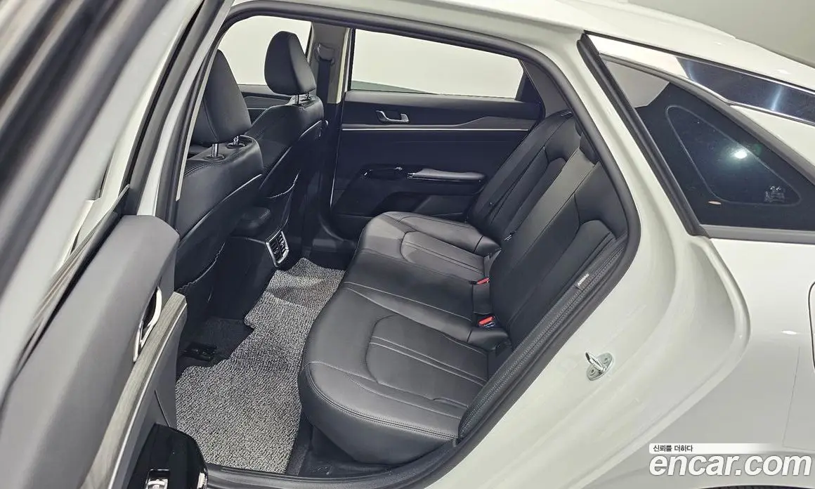 Kia K5 (Optima) 2024 2.0 автомат (гидро), фото 17 Kia K5 (Optima) 2024 2.0 автомат (гидро), фото 17