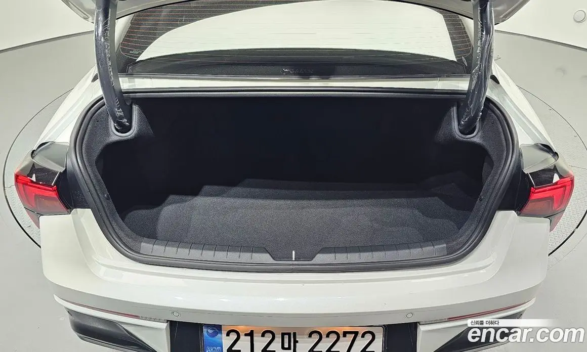 Kia K5 (Optima) 2024 2.0 автомат (гидро), фото 24 Kia K5 (Optima) 2024 2.0 автомат (гидро), фото 24