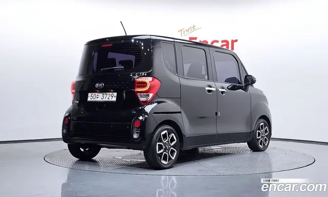 Kia Ray 2018 1.0 автомат (гидро), миниатюра 2 Kia Ray 2018 1.0 автомат (гидро), миниатюра 2