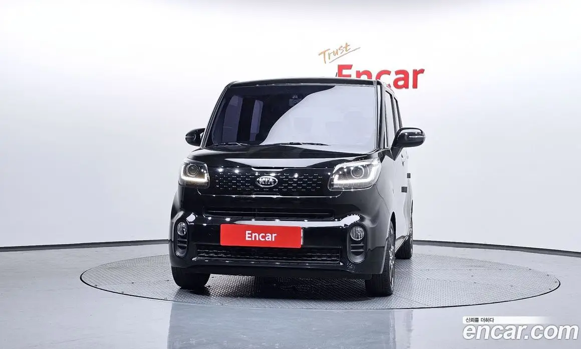 Kia Ray 2018 1.0 автомат (гидро), фото 3 Kia Ray 2018 1.0 автомат (гидро), фото 3