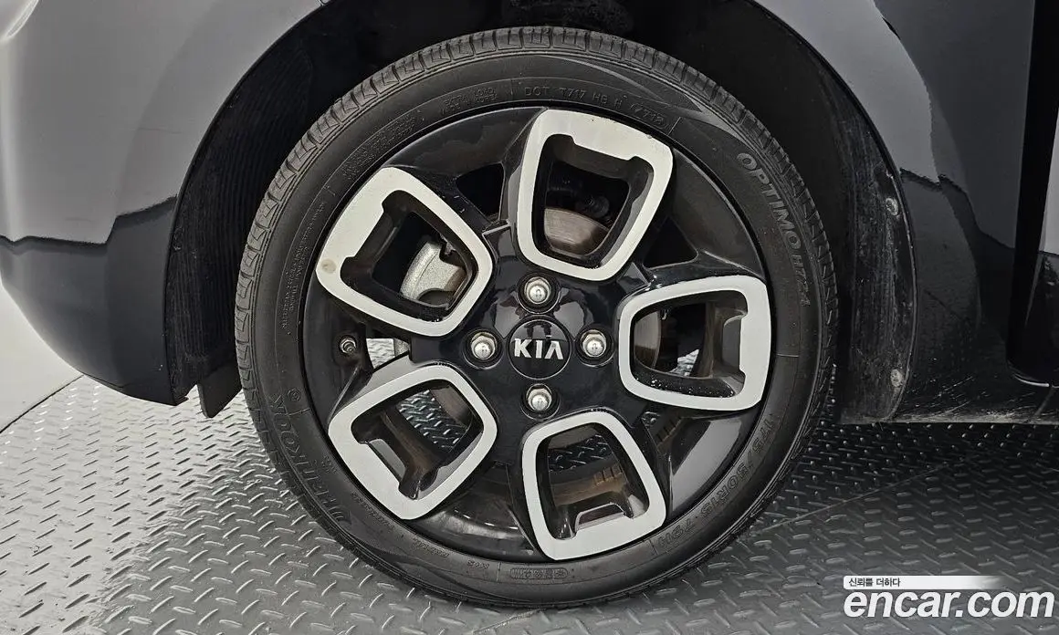Kia Ray 2018 1.0 автомат (гидро), фото 5 Kia Ray 2018 1.0 автомат (гидро), фото 5