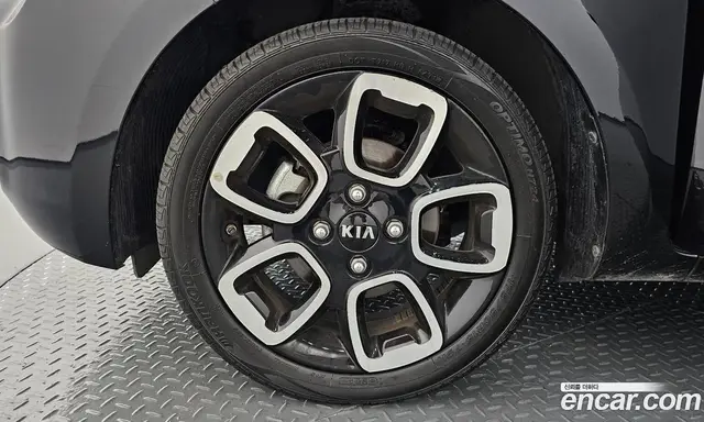 Kia Ray 2018 1.0 автомат (гидро), миниатюра 5 Kia Ray 2018 1.0 автомат (гидро), миниатюра 5