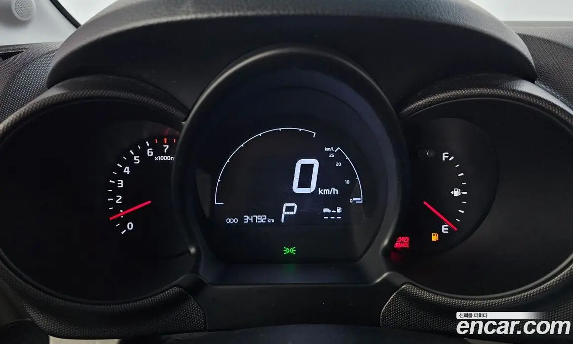 Kia Ray 2018 1.0 автомат (гидро), фото 8 Kia Ray 2018 1.0 автомат (гидро), фото 8
