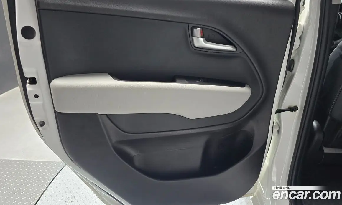Kia Ray 2022 1.0 автомат (гидро), фото 15 Kia Ray 2022 1.0 автомат (гидро), фото 15