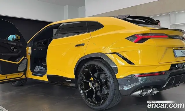 Lamborghini Urus 2024 4.0 автомат (гидро), миниатюра 6 Lamborghini Urus 2024 4.0 автомат (гидро), миниатюра 6