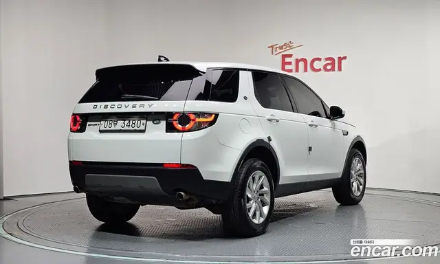 Land Rover Discovery Sport 2018 2.0 автомат (гидро), миниатюра 2 Land Rover Discovery Sport 2018 2.0 автомат (гидро), миниатюра 2