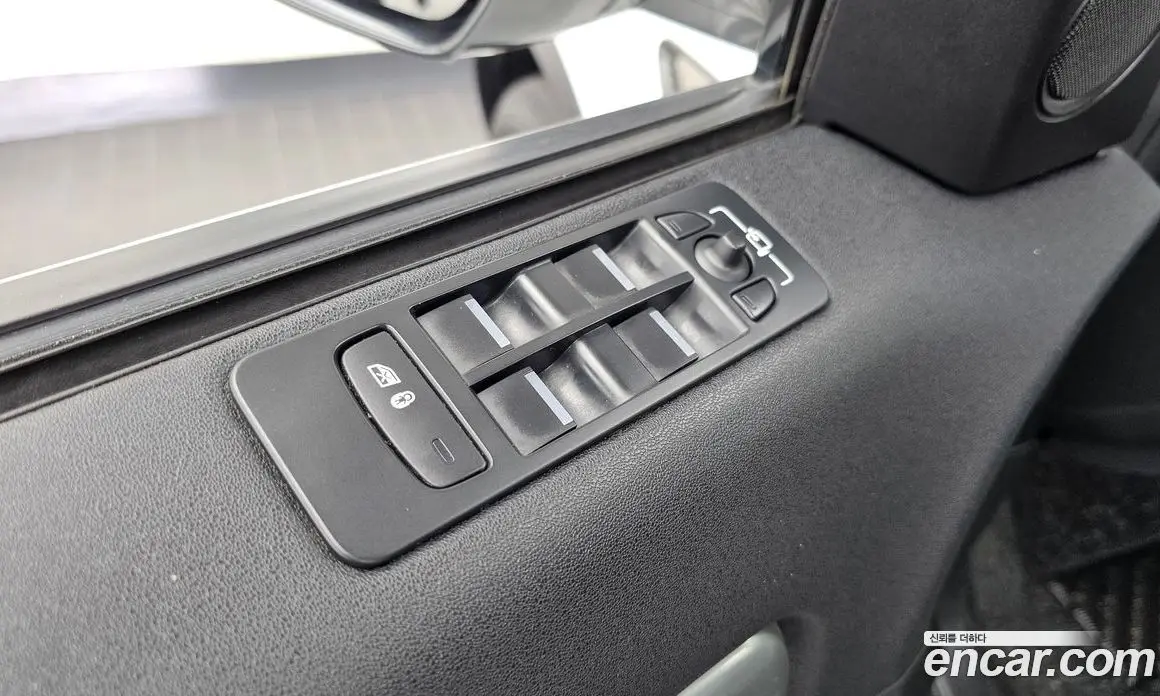 Land Rover Discovery Sport 2018 2.0 автомат (гидро), фото 25 Land Rover Discovery Sport 2018 2.0 автомат (гидро), фото 25