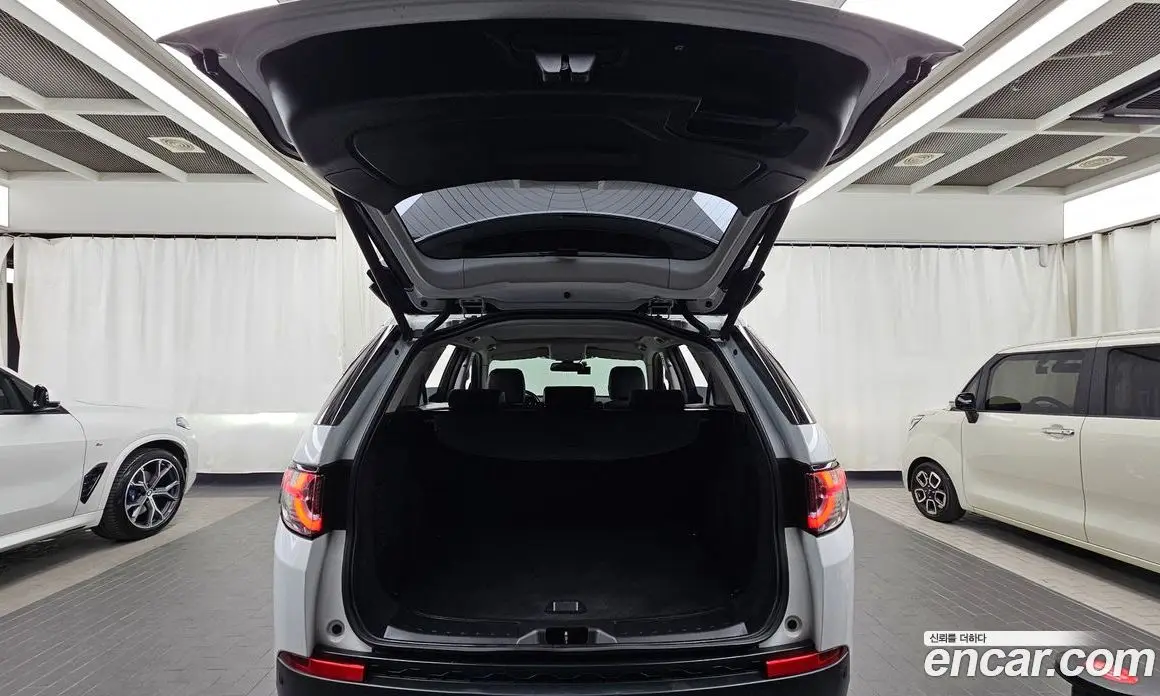 Land Rover Discovery Sport 2018 2.0 автомат (гидро), фото 26 Land Rover Discovery Sport 2018 2.0 автомат (гидро), фото 26