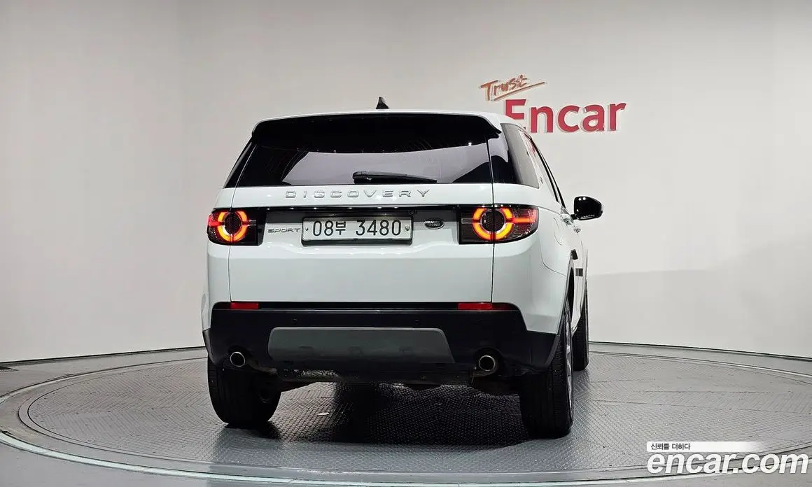 Land Rover Discovery Sport 2018 2.0 автомат (гидро), фото 4 Land Rover Discovery Sport 2018 2.0 автомат (гидро), фото 4