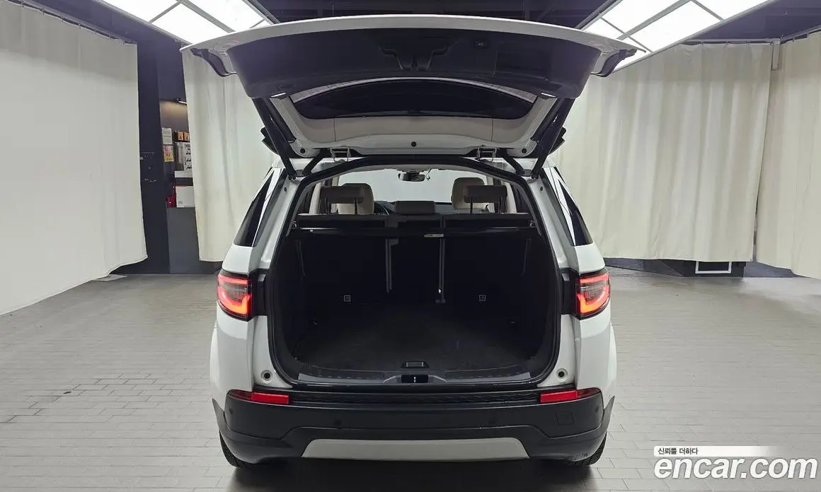 Land Rover Discovery Sport 2020 2.0 автомат (гидро), фото 26 Land Rover Discovery Sport 2020 2.0 автомат (гидро), фото 26