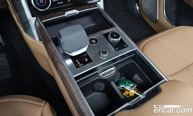 Land Rover Range Rover 2023 4.4 автомат (гидро), миниатюра 12