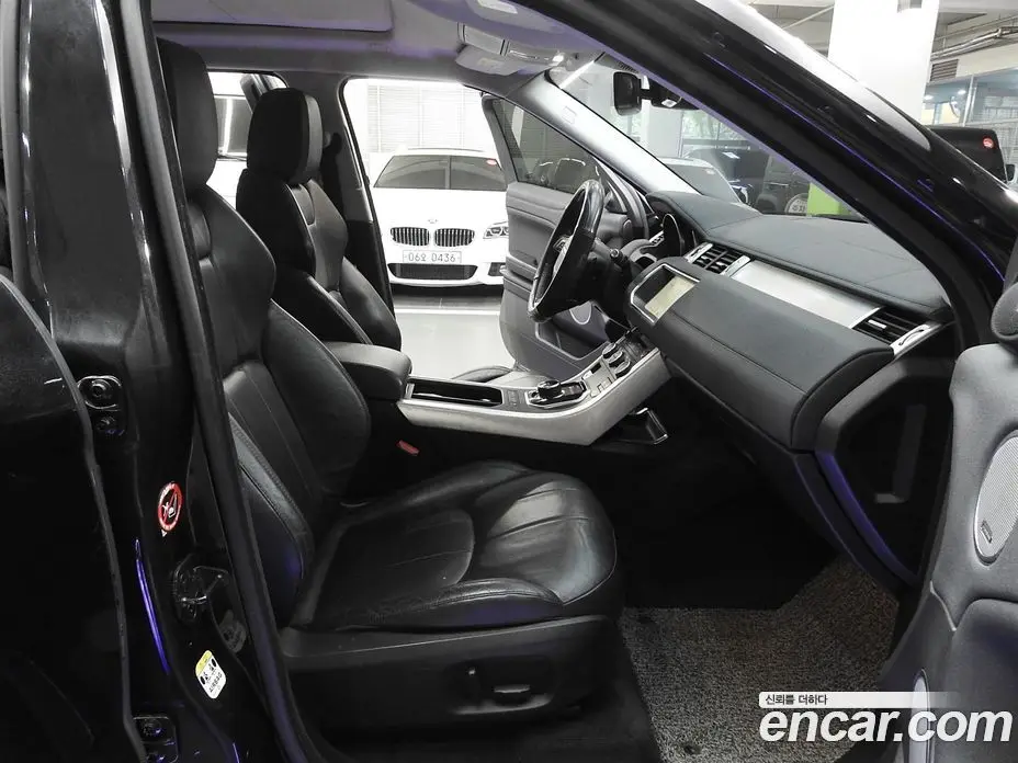 Land Rover Range Rover Evoque 2017 2.0 автомат (гидро), фото 11 Land Rover Range Rover Evoque 2017 2.0 автомат (гидро), фото 11