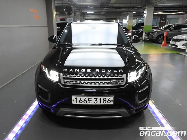 Land Rover Range Rover Evoque 2017 2.0 автомат (гидро), миниатюра 3 Land Rover Range Rover Evoque 2017 2.0 автомат (гидро), миниатюра 3