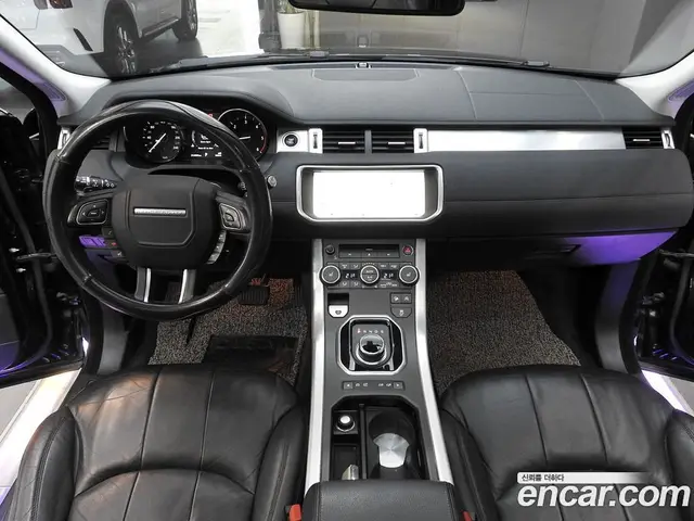 Land Rover Range Rover Evoque 2017 2.0 автомат (гидро), миниатюра 7 Land Rover Range Rover Evoque 2017 2.0 автомат (гидро), миниатюра 7