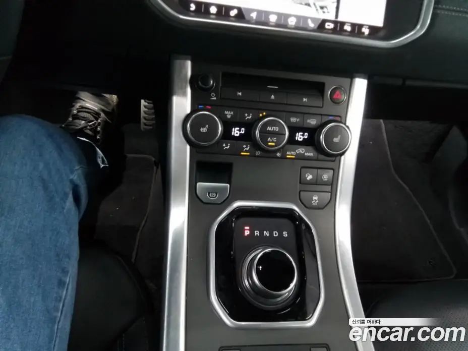 Land Rover Range Rover Evoque 2018 2.0 автомат (гидро), фото 14 Land Rover Range Rover Evoque 2018 2.0 автомат (гидро), фото 14