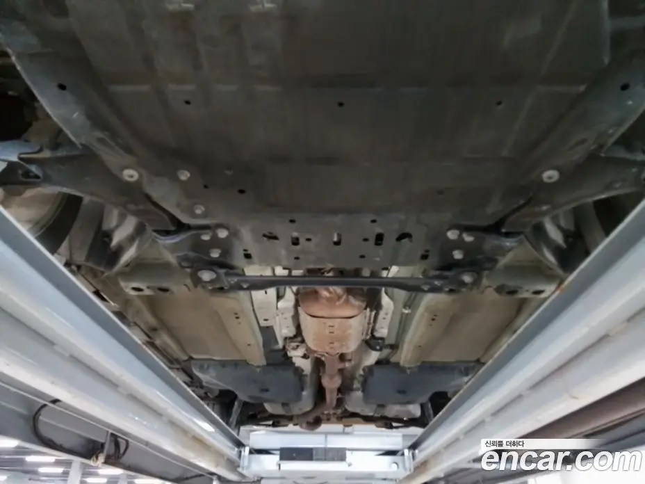 Land Rover Range Rover Evoque 2018 2.0 автомат (гидро), фото 17 Land Rover Range Rover Evoque 2018 2.0 автомат (гидро), фото 17