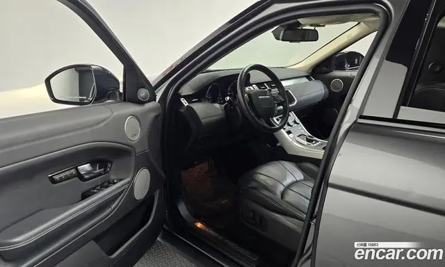 Land Rover Range Rover Evoque 2019 2.0 автомат (гидро), миниатюра 10
