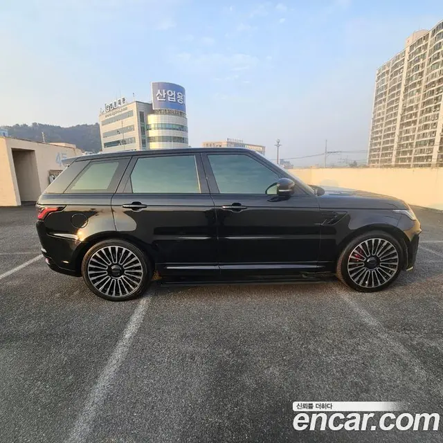 Land Rover Range Rover Sport 2015 3.0 автомат (гидро), миниатюра 3 Land Rover Range Rover Sport 2015 3.0 автомат (гидро), миниатюра 3