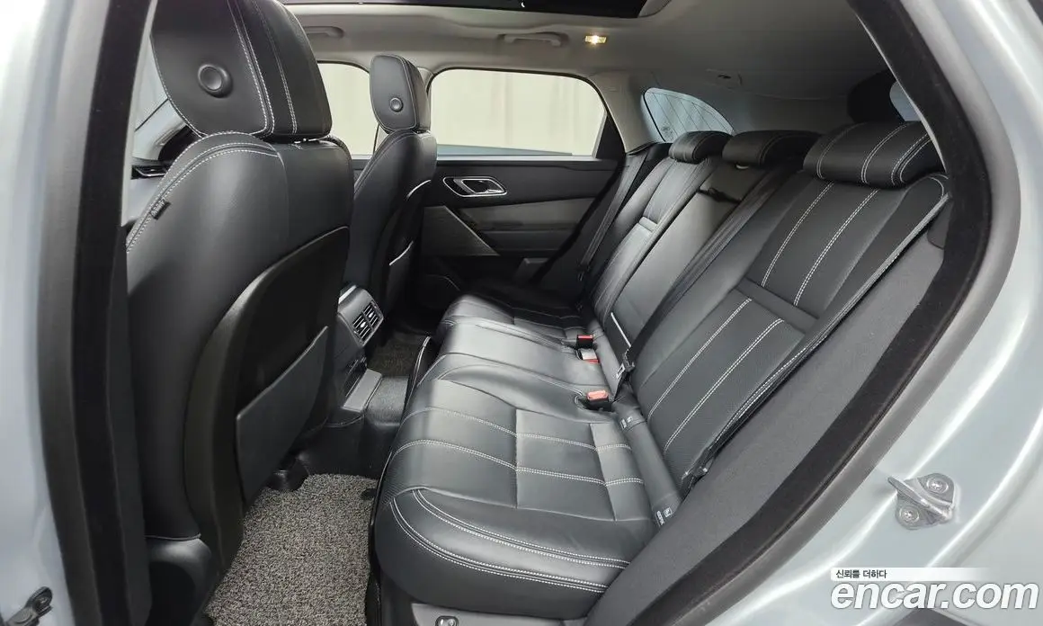 Land Rover Range Rover Velar 2018 2.0 автомат (гидро), фото 17