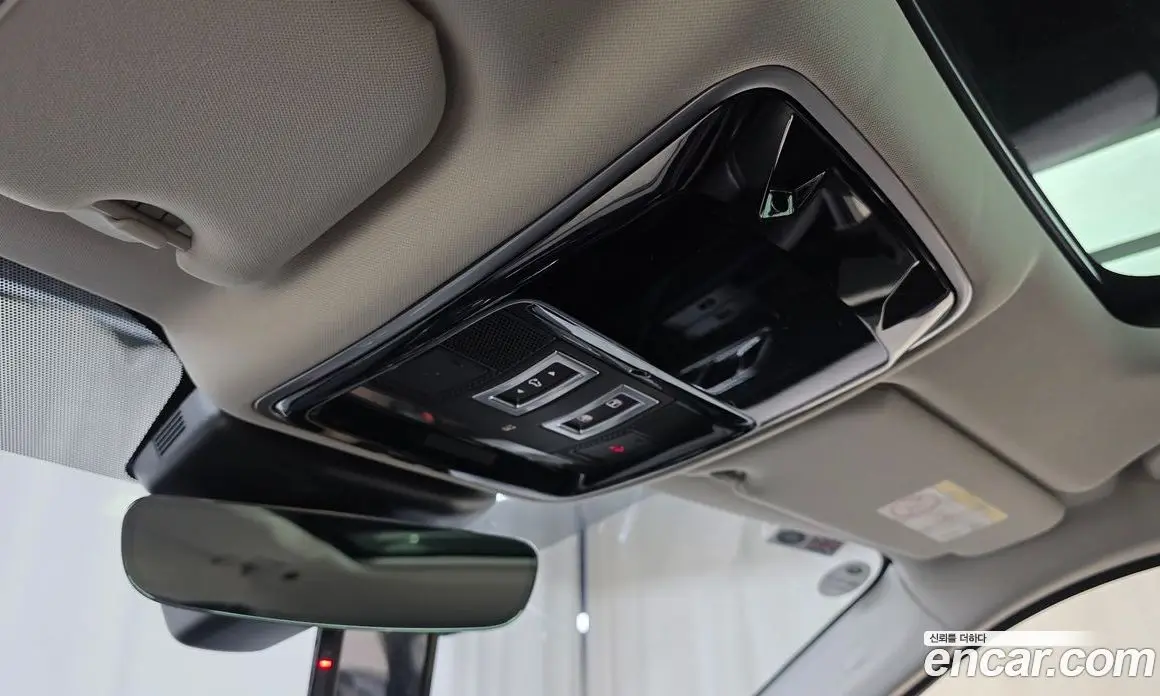 Land Rover Range Rover Velar 2018 2.0 автомат (гидро), фото 26