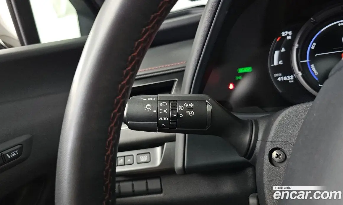 Lexus UX 2021 2.0 автомат (гидро), фото 29 Lexus UX 2021 2.0 автомат (гидро), фото 29