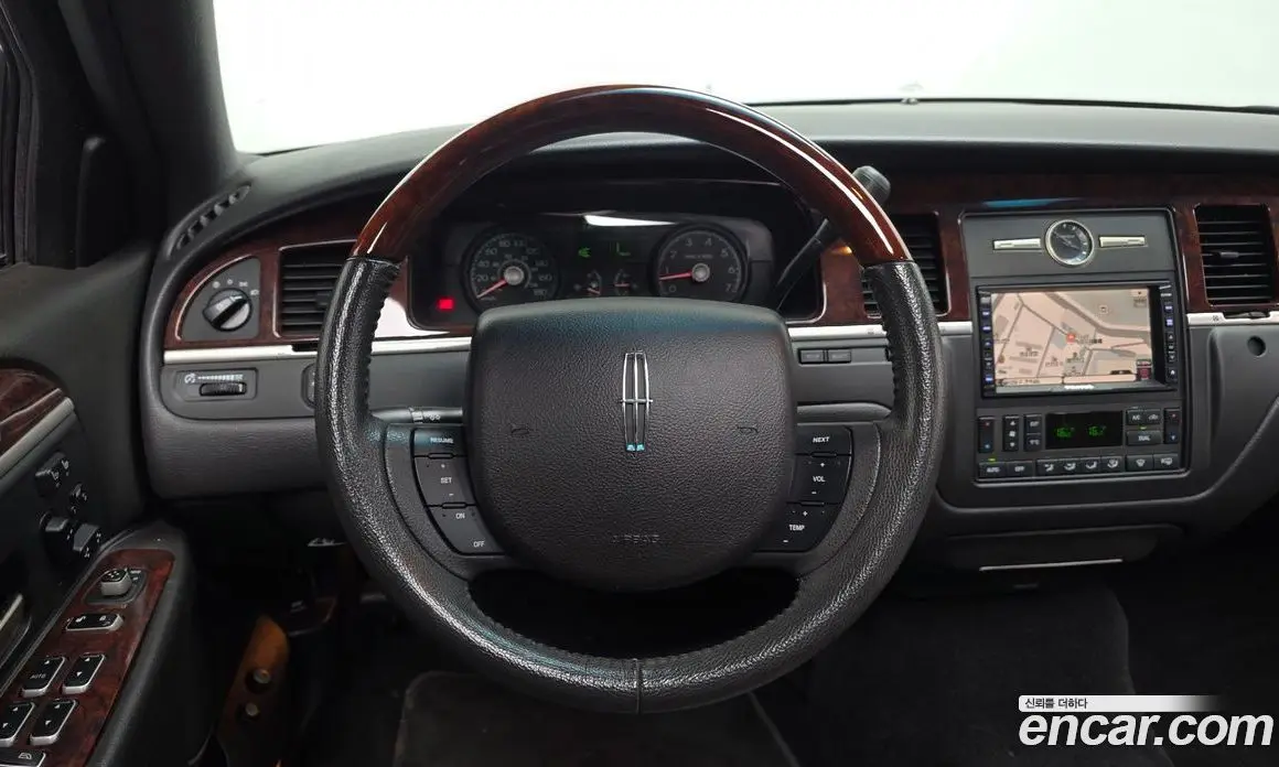Lincoln Town Car 2007 4.6 автомат (гидро), фото 13